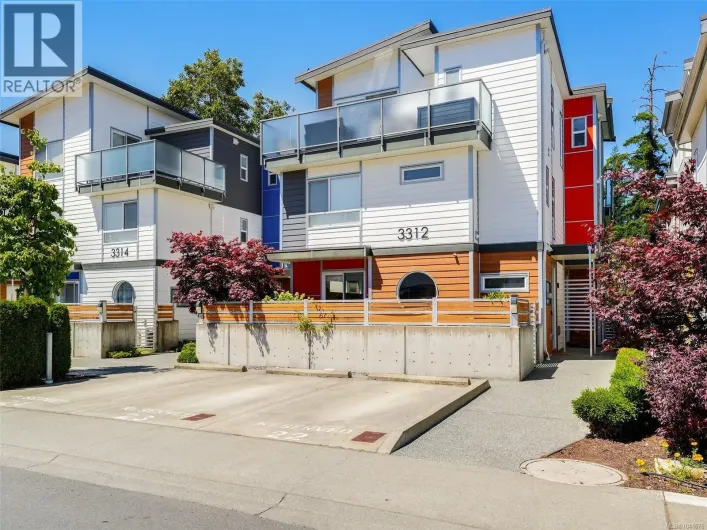 104 3312 Radiant Way, Langford