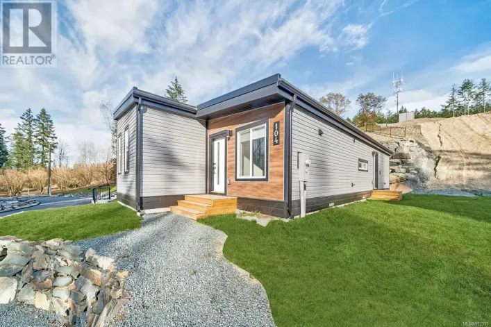 104 3499 Henry Rd, Chemainus