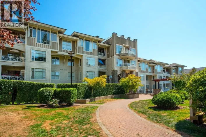 104 3625 WINDCREST DRIVE, North Vancouver