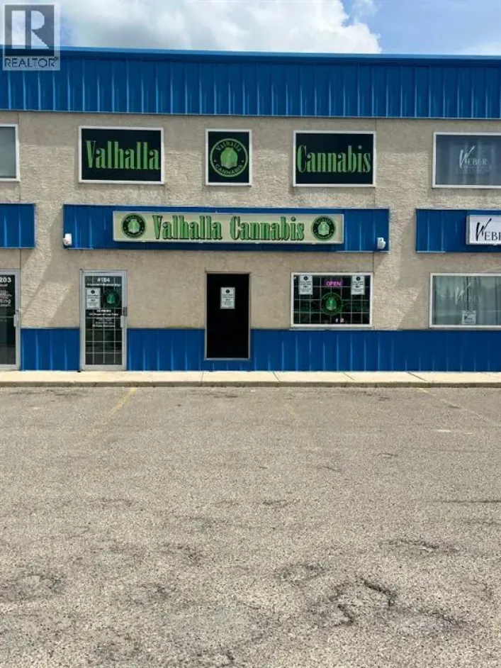 104, 4 Cuendet Industrial Way, Sylvan Lake