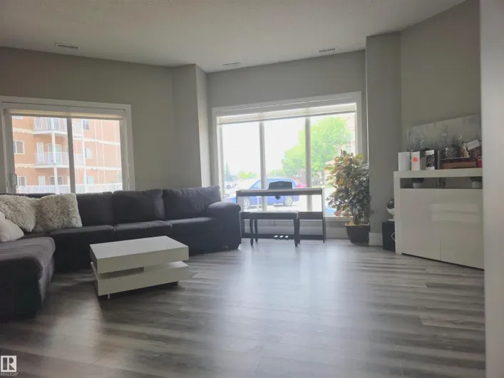 Apartment for sale: #104 4312 139 AV NW, Edmonton