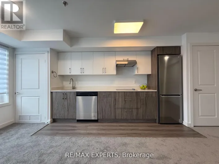 104 - 45 CONNAUGHT AVENUE, Toronto