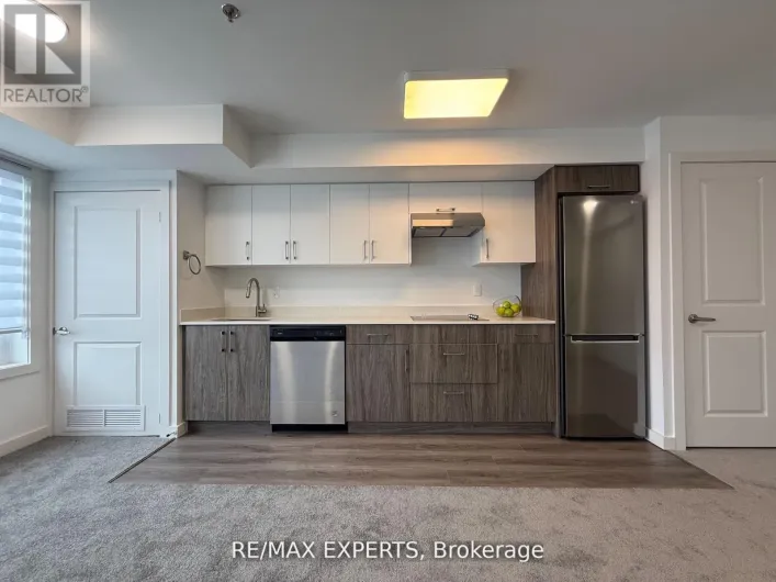 104 - 45 CONNAUGHT AVENUE, Toronto