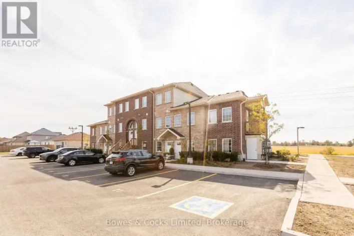 104 - 48 MAPLE AVENUE, Asphodel-Norwood