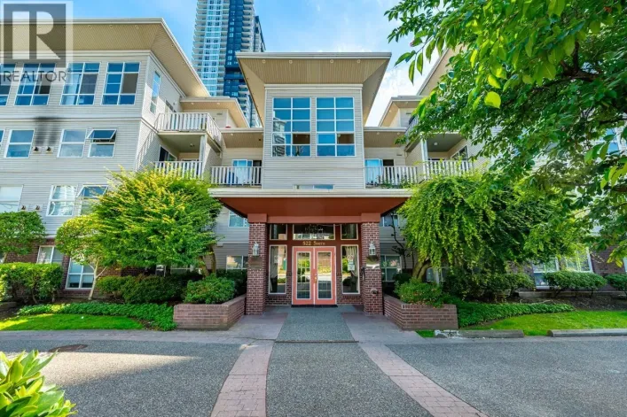 104 522 SMITH AVENUE, Coquitlam