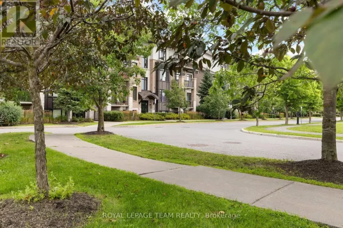 104 - 655 BEAUPARC PRIVATE, Ottawa