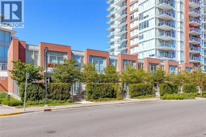 104 70 Saghalie Rd, Victoria