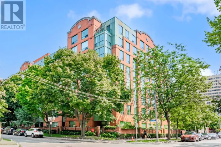 104 - 95 PRINCE ARTHUR AVENUE, Toronto