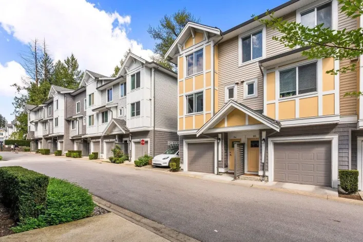 104 9718 161A STREET, Surrey