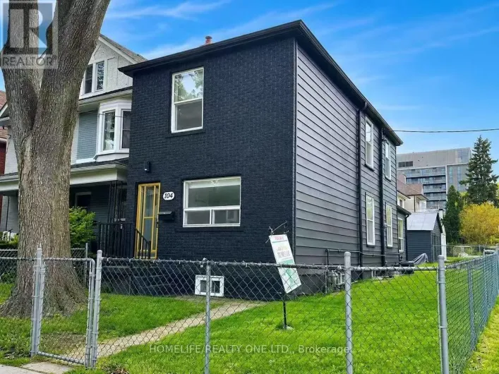 104 BENSON AVENUE, Toronto