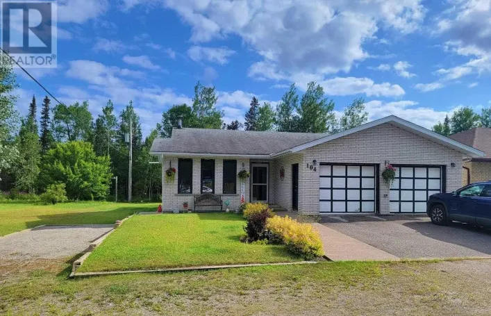 104 Centennial DR, SCHREIBER