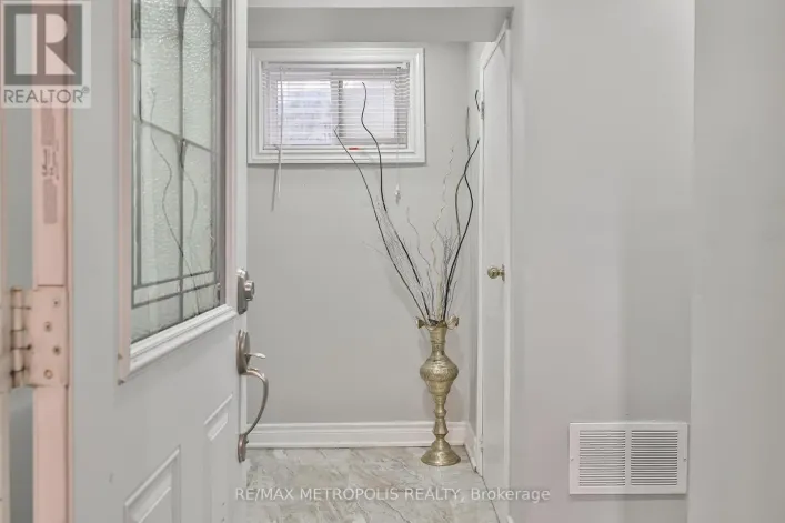 104 COPPARD AVENUE, Markham