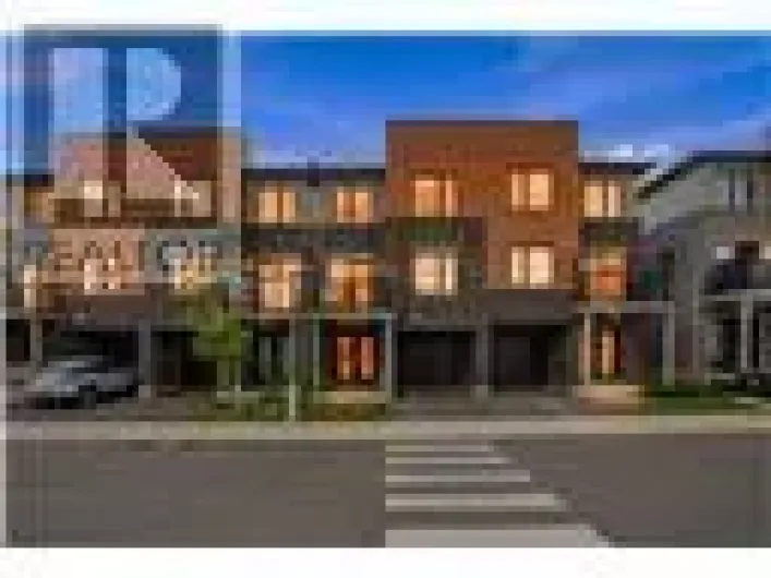 104 DRYDEN LANE, Hamilton