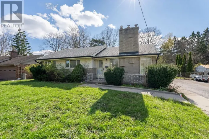 104 EDGAR DRIVE, London North