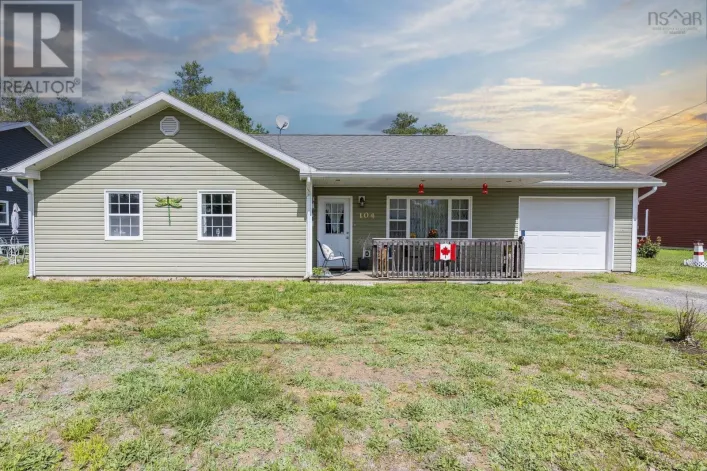 104 Fairview Drive, Nictaux