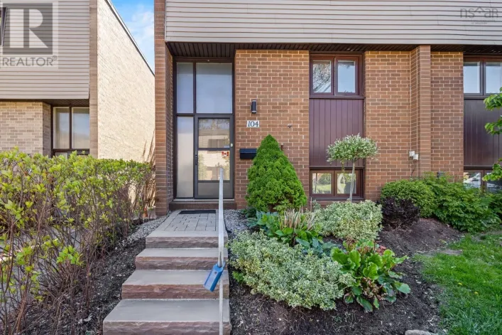 104 Forestside Crescent, Halifax