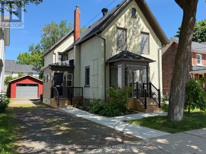 104 JAMES STREET W, Brockville