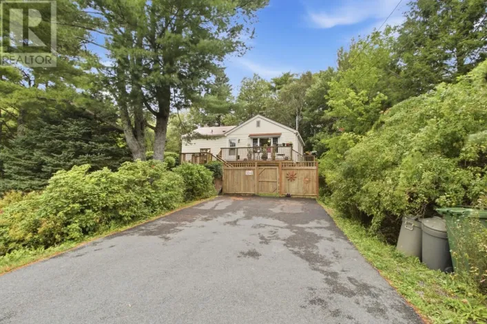 104 Lakeview Avenue, Middle Sackville