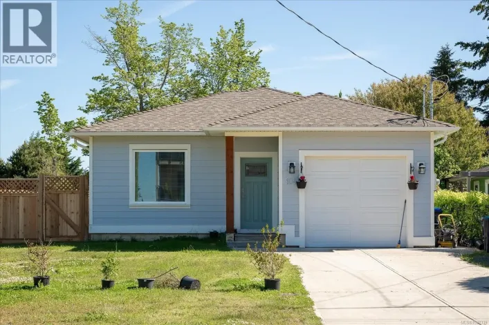 104 Lee Ave, Parksville