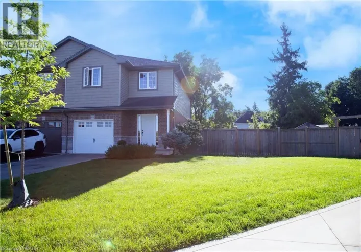 104 MACNEIL Court, Hagersville