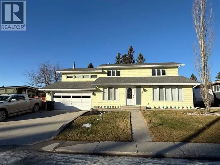 104 Mistaya Road, Hinton