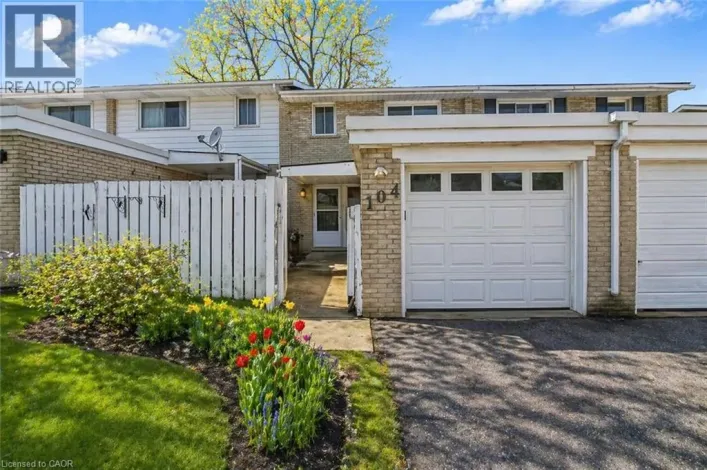 104 RALGREEN Crescent, Kitchener