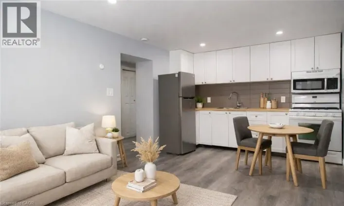 104 SOUTH Street E Unit# Lower, Aylmer