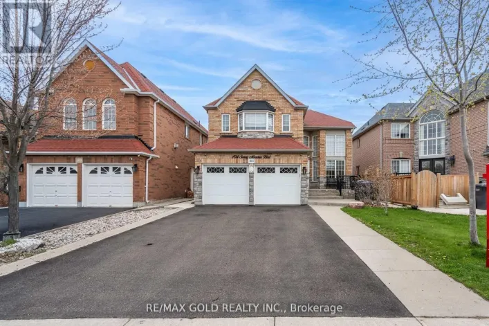 104 SUNNY MEADOW BOULEVARD, Brampton