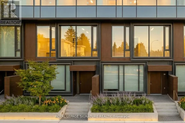 104 (TH4) - 448 BURNHAMTHORPE ROAD W, Mississauga