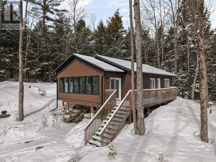 1040 ARTHUR SCHULZ ROAD, Gravenhurst