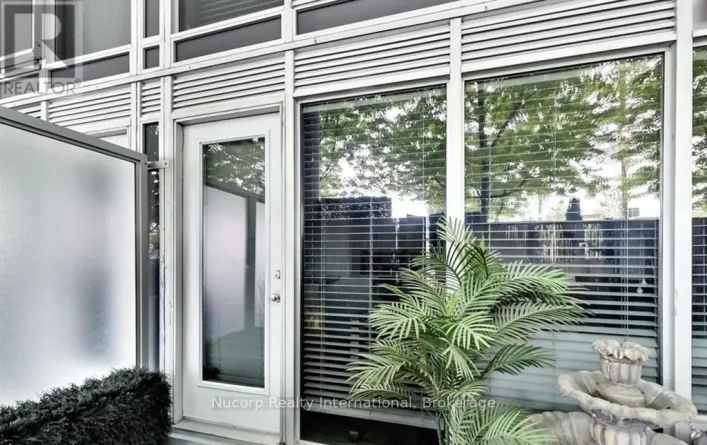1040 THE QUEENSWAY, Toronto