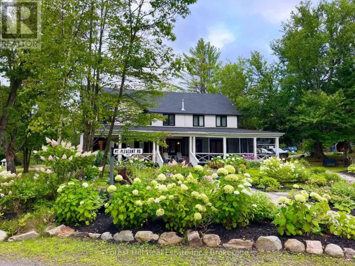 1040 WALKER LAKE DRIVE, Lake of Bays