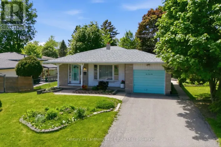 1041 HUDSON DRIVE, Kingston