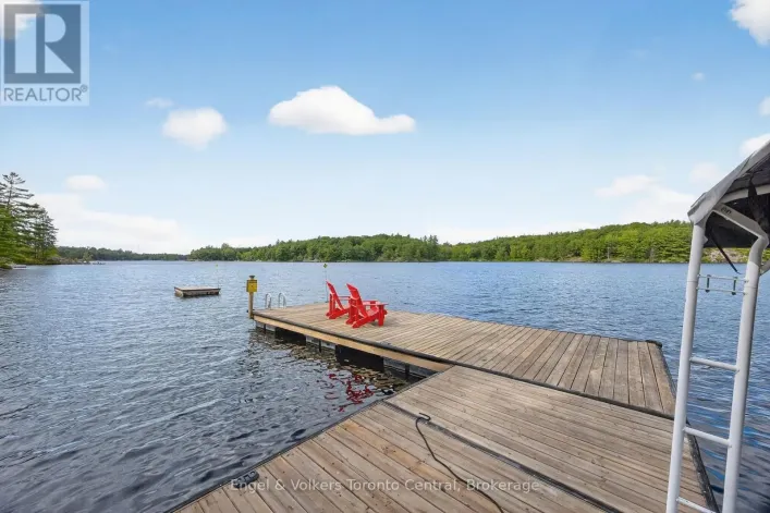 1042 AMANDA LANE, Gravenhurst