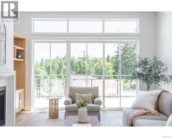 1043 Harewood Mines Rd, Nanaimo