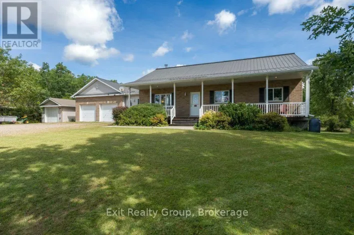10435 HIGHWAY 41, Addington Highlands
