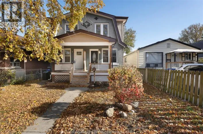 1044 ELM AVENUE, Windsor