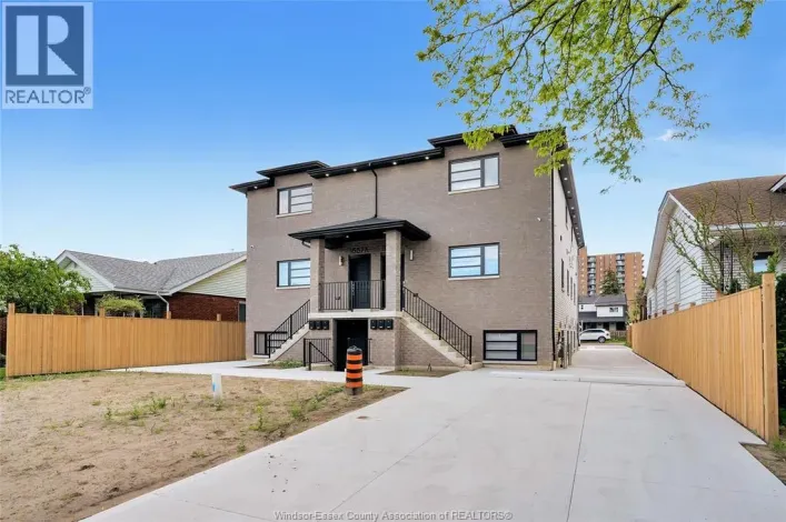 1044 HOWARD AVENUE Unit# A, Windsor