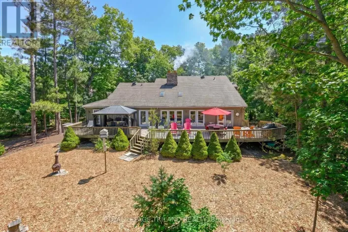 10441 PINETREE DRIVE, Lambton Shores