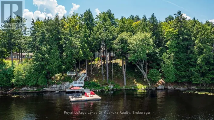 1047 BRANDY CREST ROAD, Muskoka Lakes