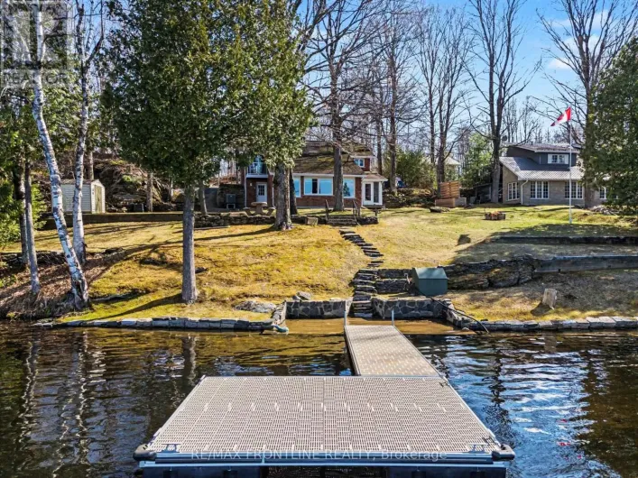 1047 COUNTRY LANE, Frontenac