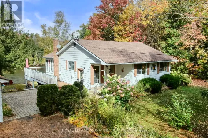 House for sale: 1047 LAGOON ROAD, Highlands East