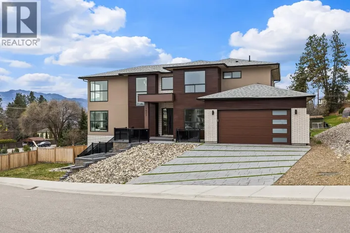 1047 Oak Barrel Place, West Kelowna