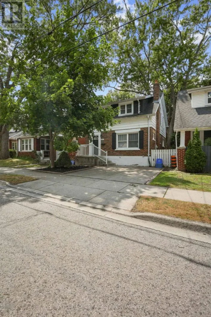 1047 PATRICIA STREET, London East