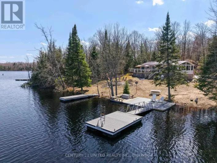 1047 REDWOOD LANE, Highlands East
