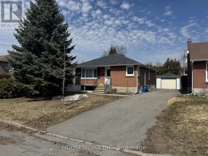 1047 RICHARD AVENUE, Ottawa