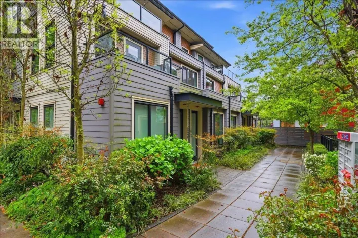 1047 VICTORIA DRIVE, Vancouver