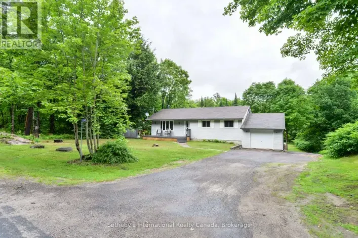 1048 OLD FALKENBURG ROAD, Bracebridge