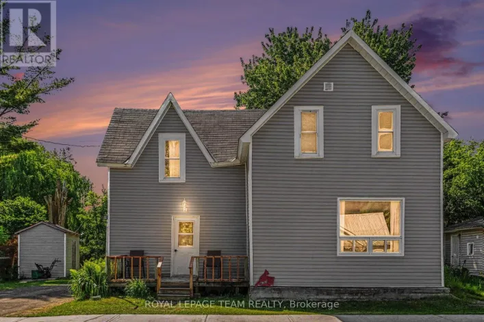 10486 CLARK ROAD, North Dundas