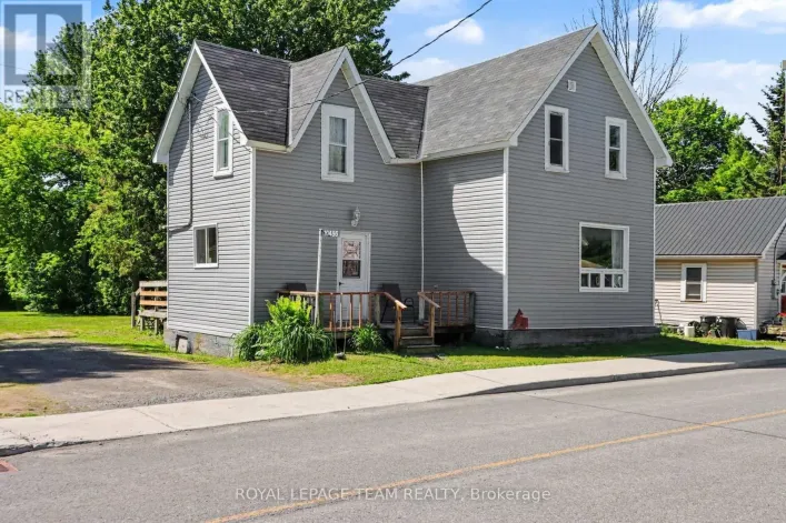 10486 CLARK ROAD, North Dundas